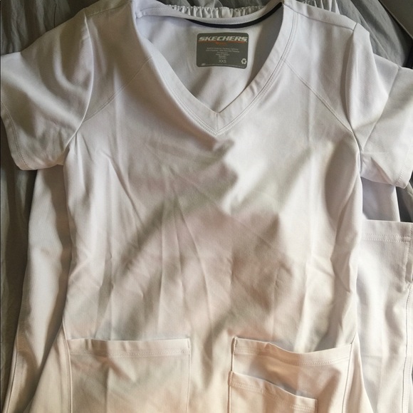 Skechers Tops Sketchers White Barco Scrub Set Xxs Poshmark